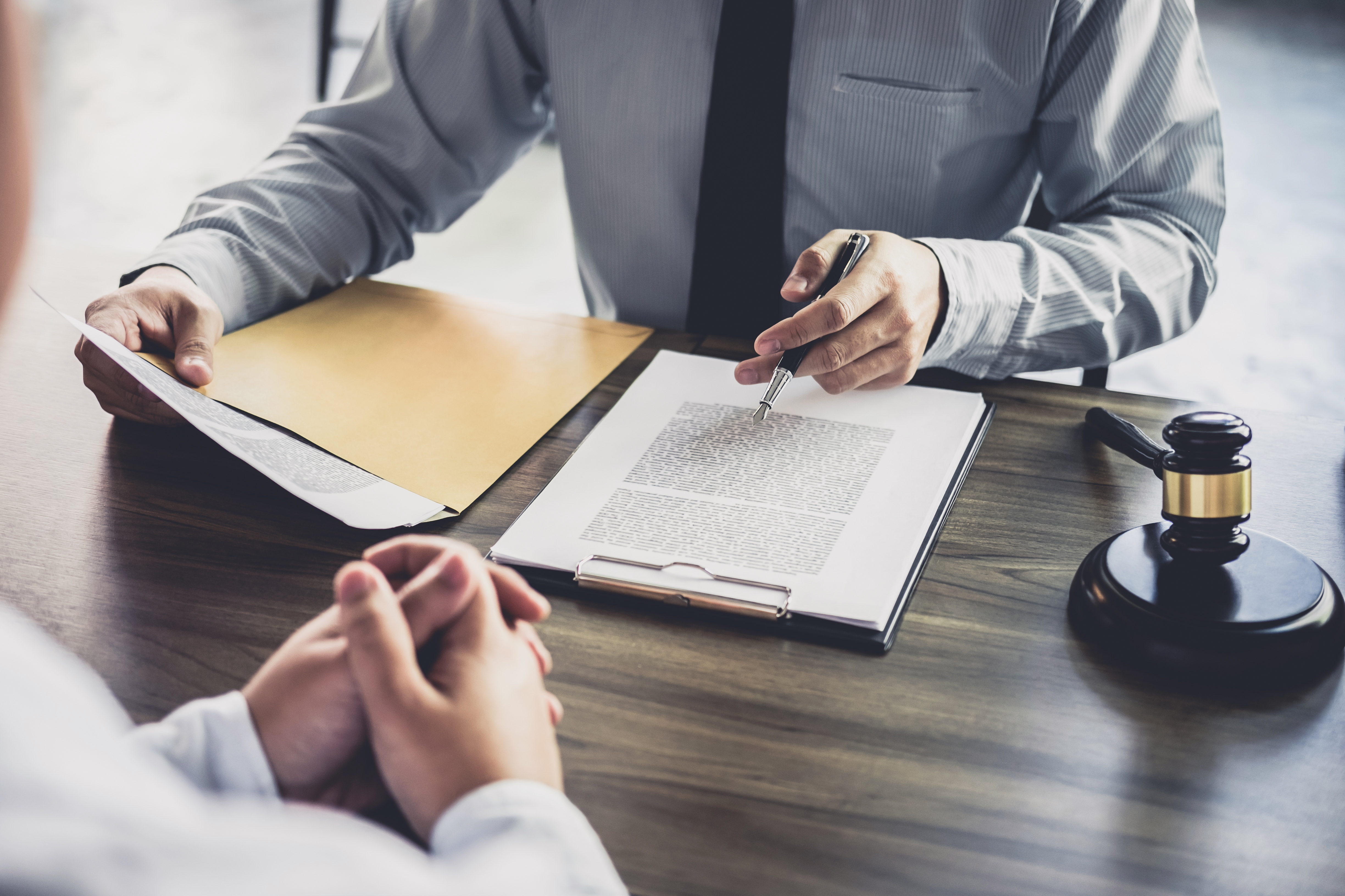 Asylum Lawyer Houston: How to Find the Right Attorney for Your Asylum Case